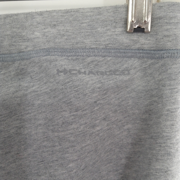 UNDER ARMOUR heatgear cropped  pants medium - Picture 6 of 7